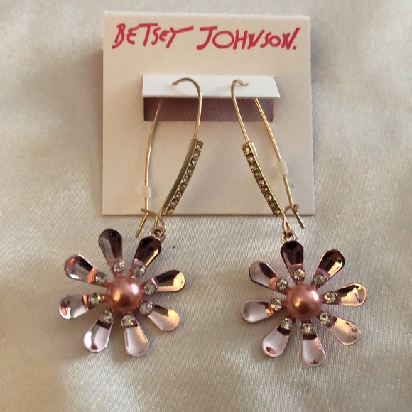 Betsey Johnson Pink Metallic Flower Drop Earrings Faux Pearl & Crystal NWT - Picture 8 of 10